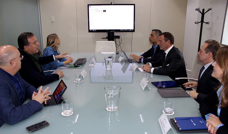 Reunión entre los representantes de Andalucía TRADE y LAND-Clúster de Audiovisual y de Contenidos Digitales de Andalucía.